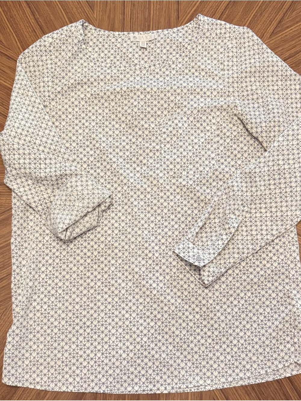 Lila Rose White Long-Sleeve Tunic with Black Geometric Print